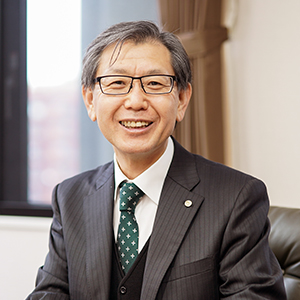 西南学院　院長